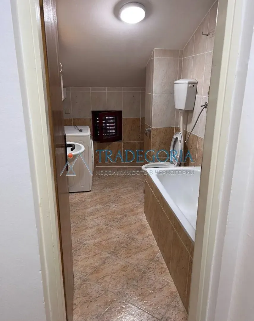 Prodaja, četvorosoban stan, 130m², Budva, Crna Gora