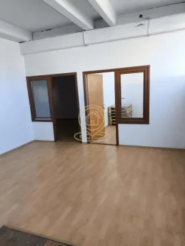 Rent, office space, 1250m², Zemun Sve Podlokacije, Beograd - image 2