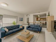 Prodaja, kuća, 236m², Njivice, Herceg Novi - image 25