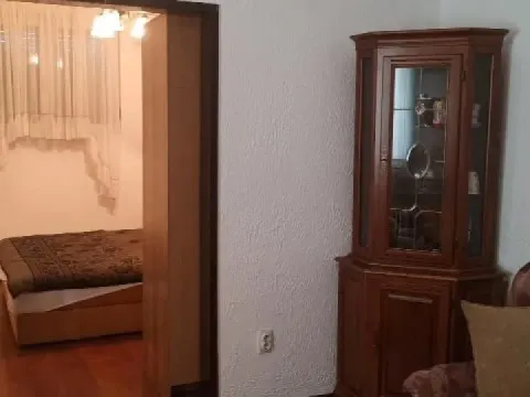 Izdavanje, dvosoban stan, 49m², Bulbulder, Zvezdara Sve Podlokacije - image 4