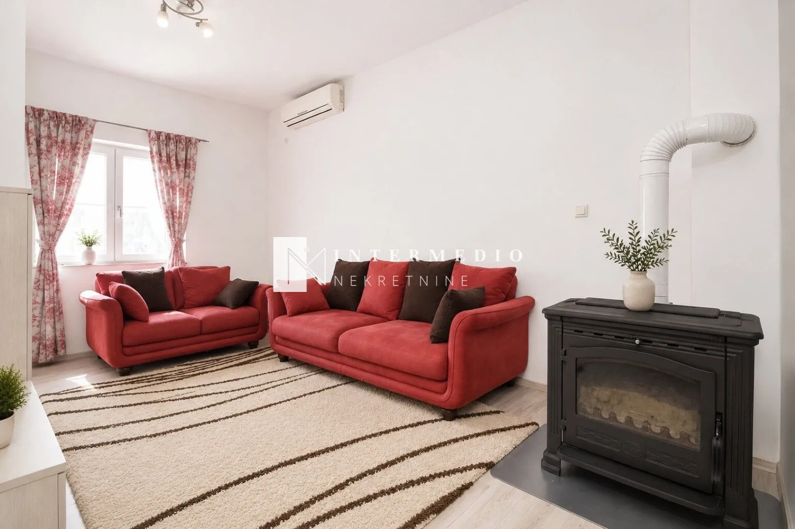 Prodaja, trosoban stan, 114m², Đenovići, Herceg Novi
