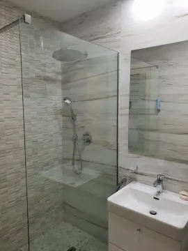 Rent, one bedroom apartment, 55m², Preko Morače, Podgorica - image 13