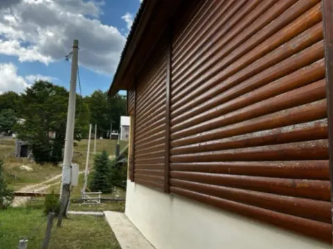 Prodaja, kuća, 200m², Motički gaj, Žabljak - image 7