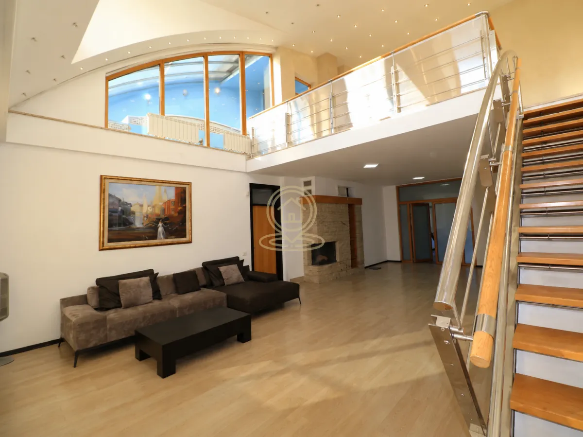 Rent, apartment, 222m², Tašmajdan, Palilula Sve Podlokacije