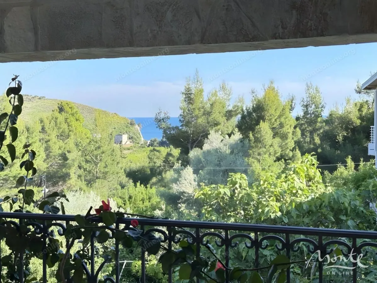 Sale, house, 183m², Sutomore, Bar