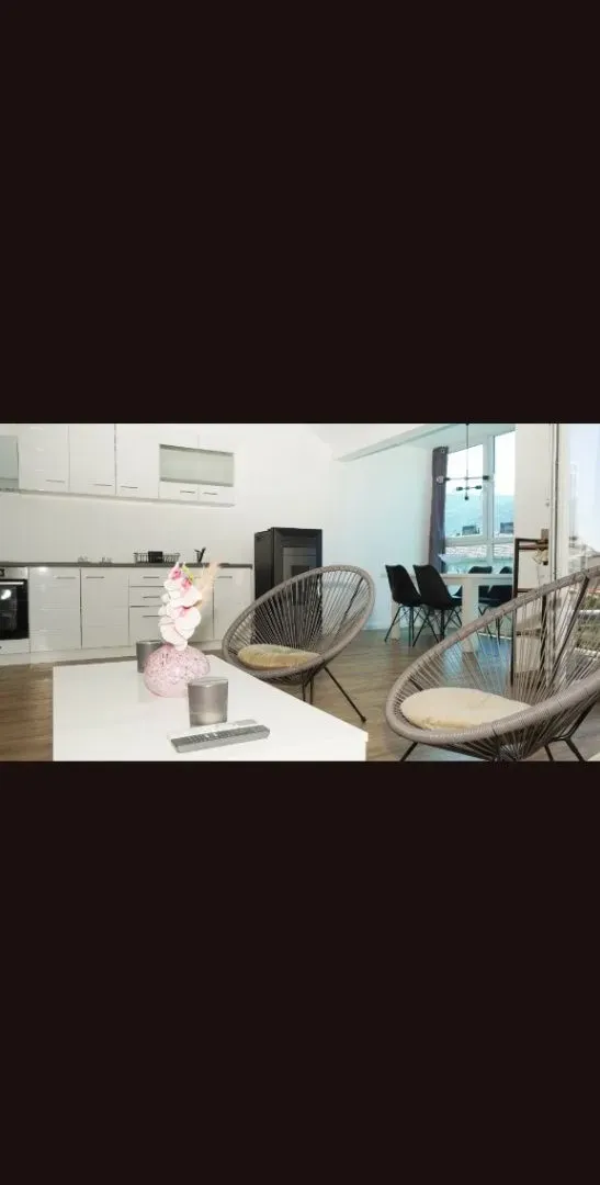 Prodaja, četvorosoban stan, 109m², Berane, Crna Gora