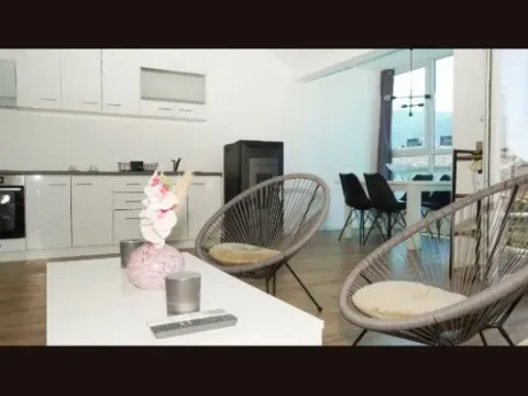 Sale, four bedroom apartment, 109m², Berane, Crna Gora - image 4