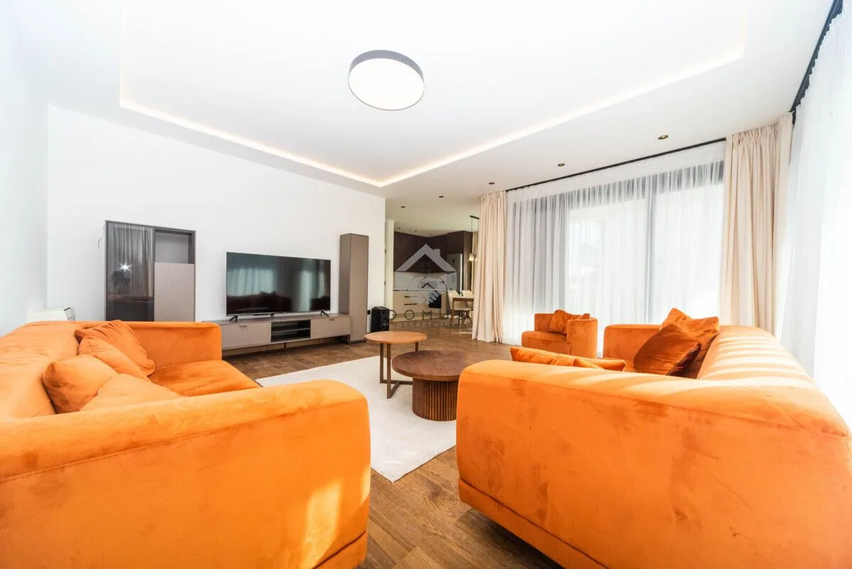 Rent, house, 225m², Gornja Gorica, Podgorica