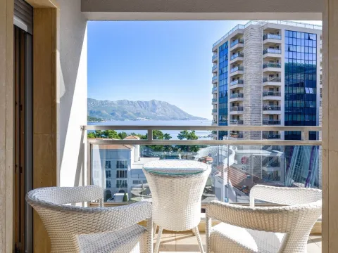 Sale, one bedroom apartment, 48m², Budva, Crna Gora - image 4