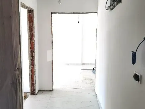 Prodaja, trosoban stan, 82m², Kaludjerica, Grocka - image 2