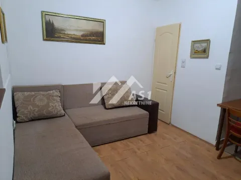 Izdavanje, stan, 19m², Novi Sad Sve Podlokacije, Novi Sad - image 2
