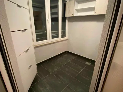 Prodaja, garsonjera, 29m², Stari Aerodrom, Podgorica - image 6