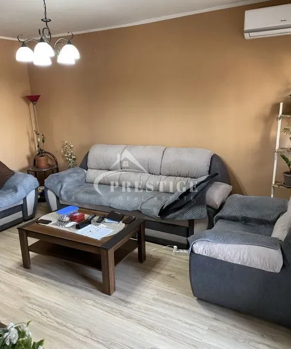 Prodaja, dvosoban stan, 73m², Centar, Podgorica