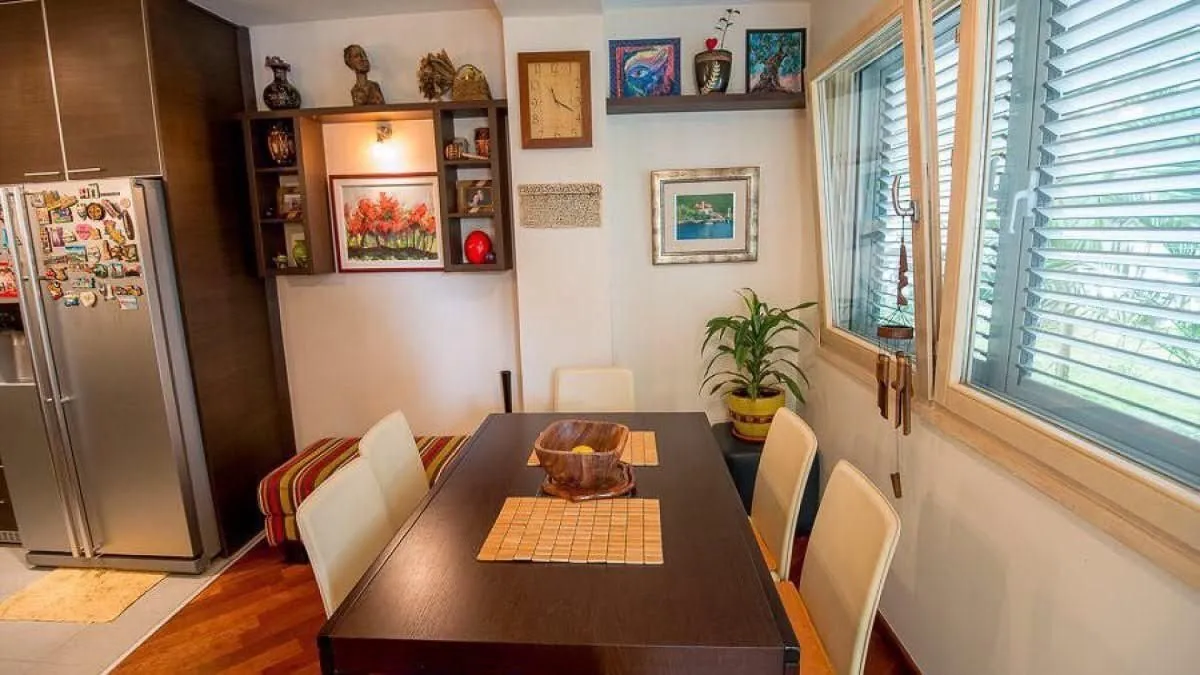 Prodaja, dvosoban stan, 70m², Centar, Tivat