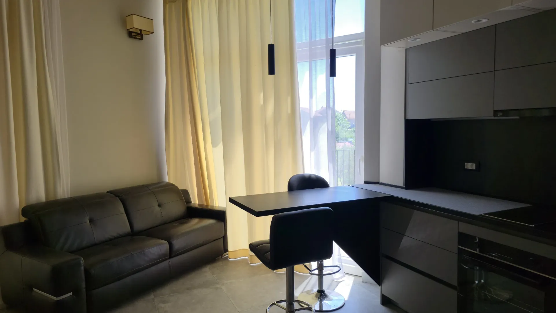 Prodaja, jednosoban stan, 56m², Centar, Tivat