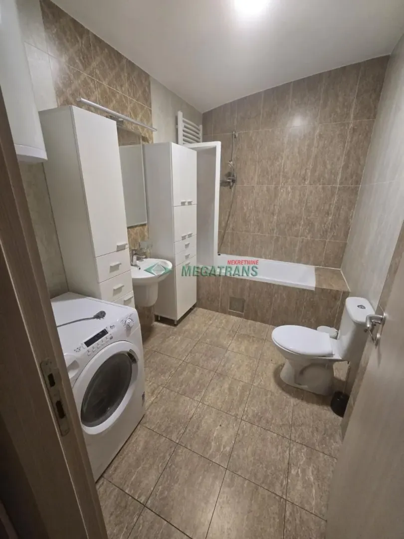 Rent, four bedroom apartment, 105m², Novi Sad Sve Podlokacije, Novi Sad