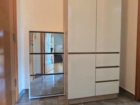 Izdavanje, garsonjera, 28m², Nova Dalmatinska, Podgorica - image 12