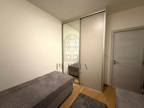 Rent, two bedroom apartment, 70m², 1 maj, Podgorica - image 14