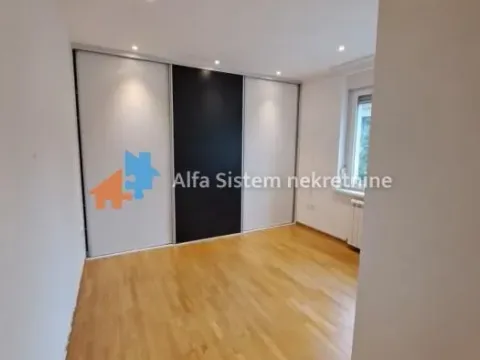 Izdavanje, stan, 56m², Savski Venac, Beograd - image 11