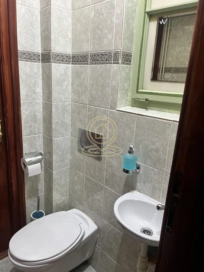 Rent, four bedroom apartment, 120m², Stari Grad, Beograd