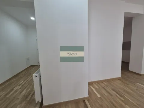 Izdavanje, dvosoban stan, 53m², Centar, Jagodina - image 13