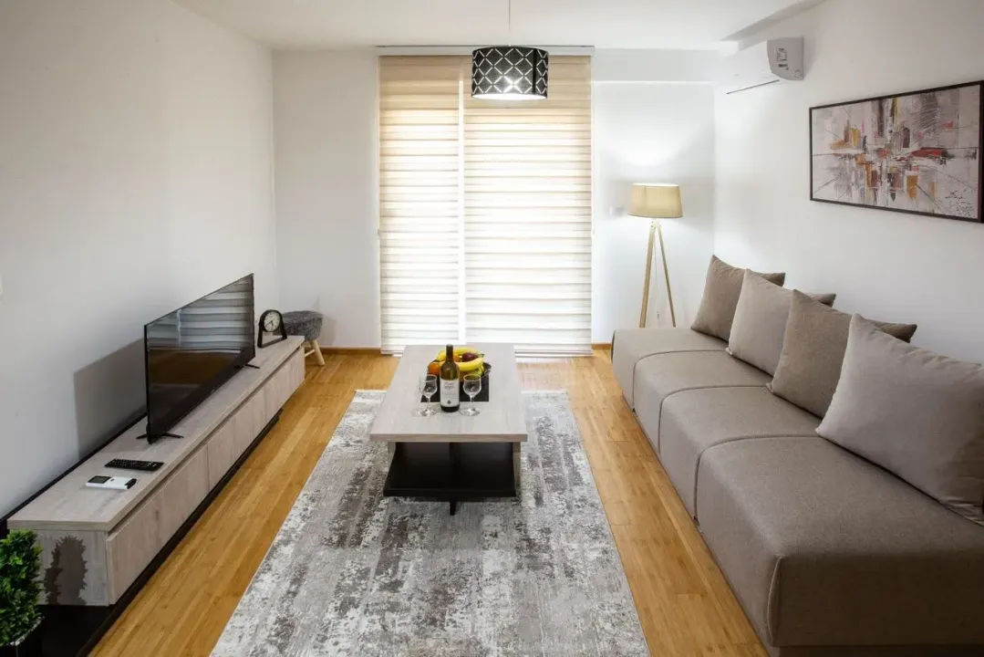 Rent, one bedroom apartment, 43m², Šušanj, Bar