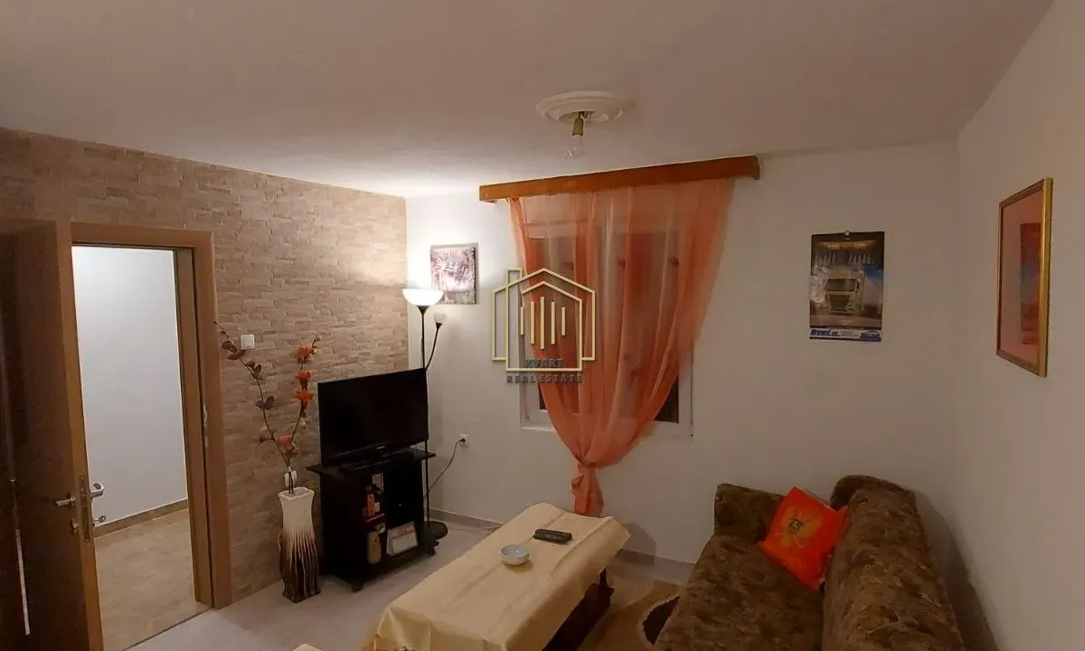 Izdavanje, jednosoban stan, 60m², Šušanj, Bar