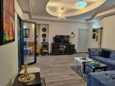 Izdavanje, trosoban stan, 115m², Zabjelo, Podgorica - image 2