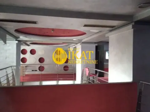 Izdavanje, poslovni prostor, 309m², Stari Grad, Beograd - image 9