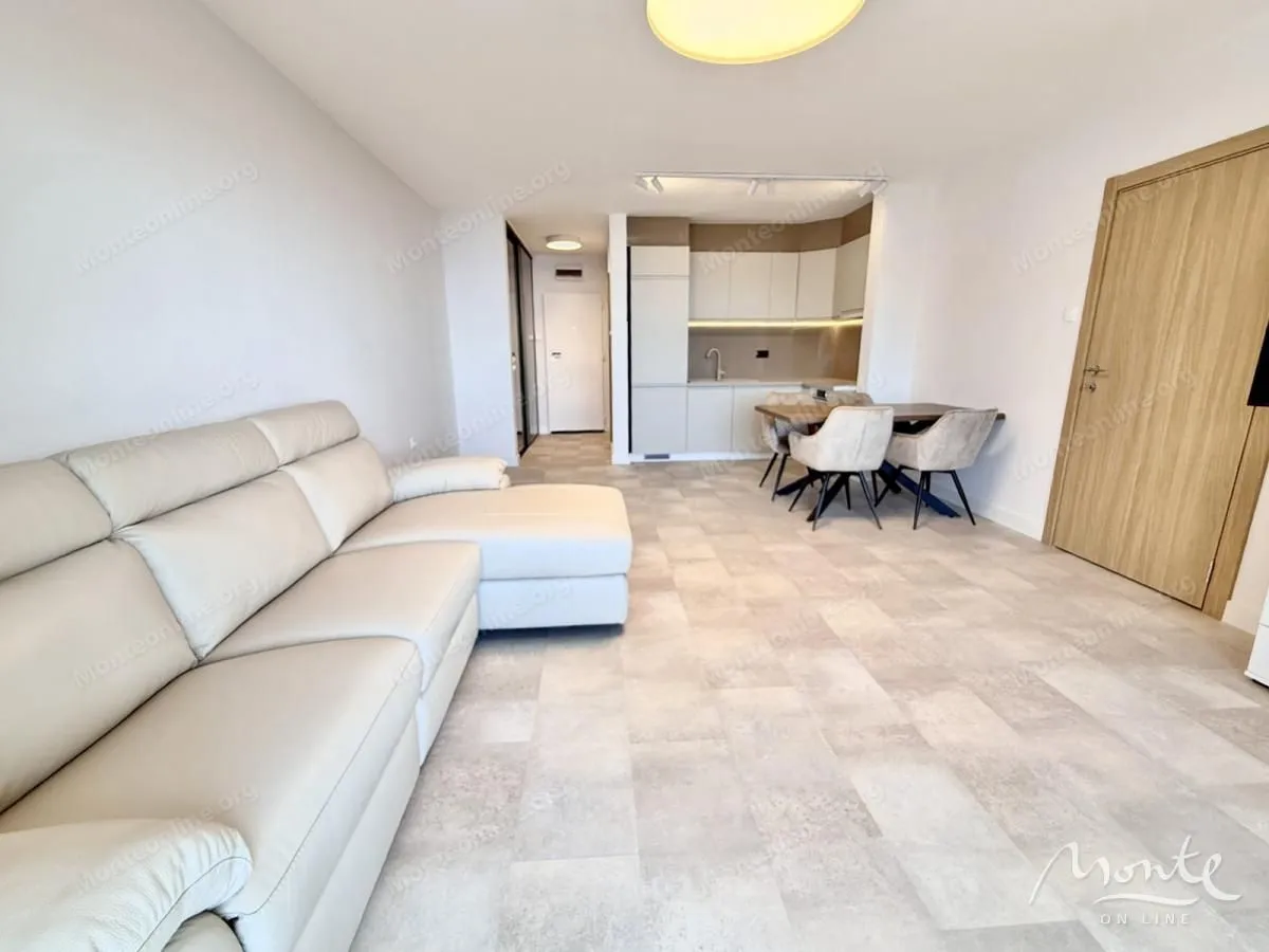 Sale, one bedroom apartment, 45m², Sveti Stefan, Budva