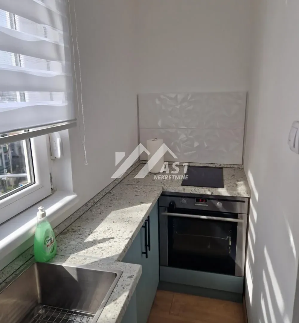 Rent, apartment, 18m², Grbavica, Novi Sad Sve Podlokacije
