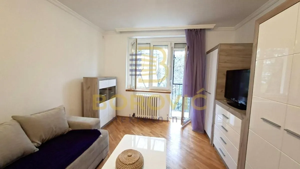 Rent, two bedroom apartment, 38m², Savski Venac, Beograd