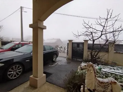 Prodaja, kuća, 431m², Višnjička Banja, Palilula Sve Podlokacije - image 2