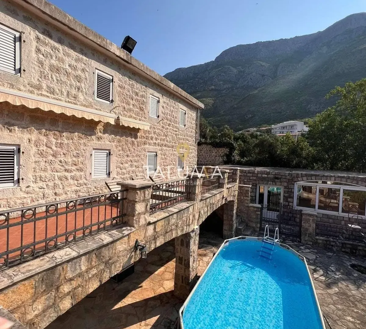 Prodaja, kuća, 300m², Rijeka Reževići, Budva