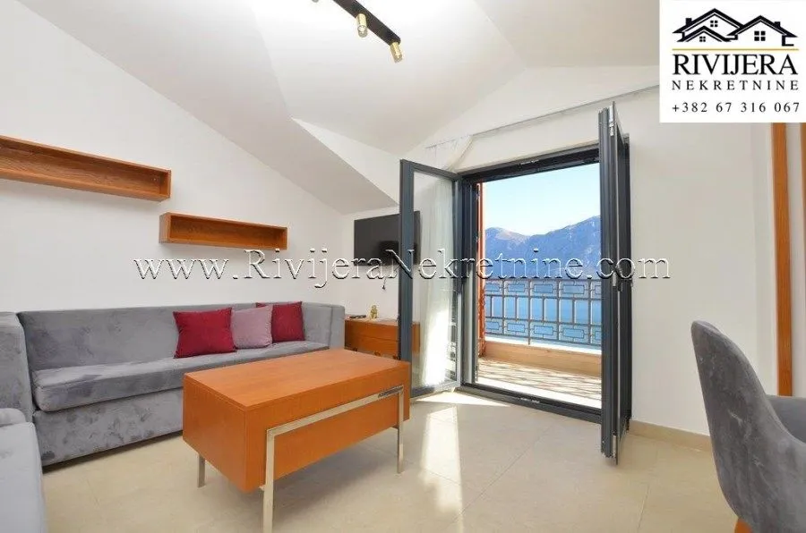 Prodaja, dvosoban stan, 58m², Morinj, Kotor