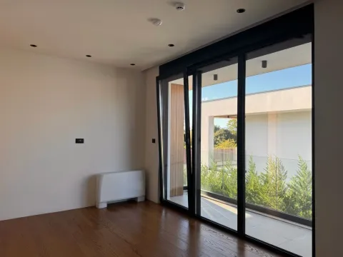 Sale, house, 262m², Gornja Gorica, Podgorica - image 12