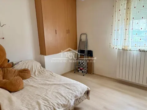 Prodaja, četvorosoban stan, 89m², Petlovo Brdo, Beograd - image 11