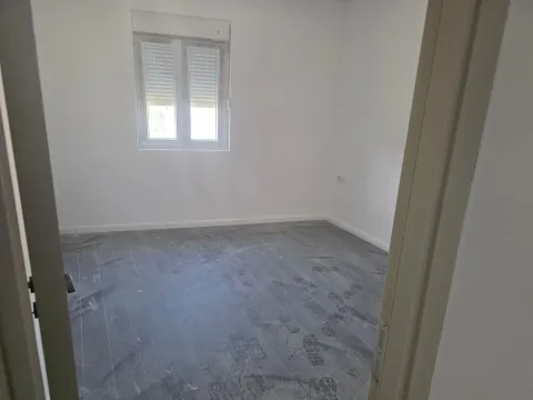 Prodaja, jednosoban stan, 42m², Zabjelo, Podgorica - image 3