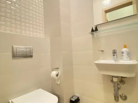 Izdavanje, dvosoban stan, 71m², City Kvart, Podgorica - image 5