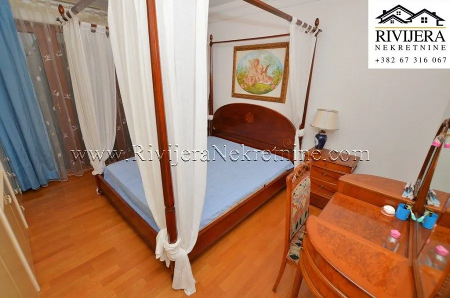 Prodaja, kuća, 216m², Savina, Herceg Novi