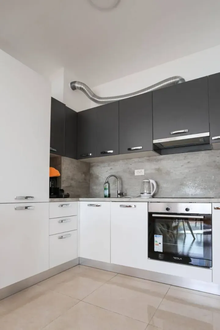 Rent, two bedroom apartment, 64m², Bečići, Budva