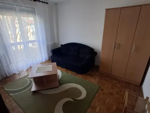 Izdavanje, jednosoban stan, 33m², Novo naselje, Novi Sad - image 1