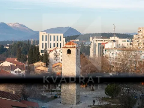 Izdavanje, dvosoban stan, 80m², Stara Varoš, Podgorica - image 4