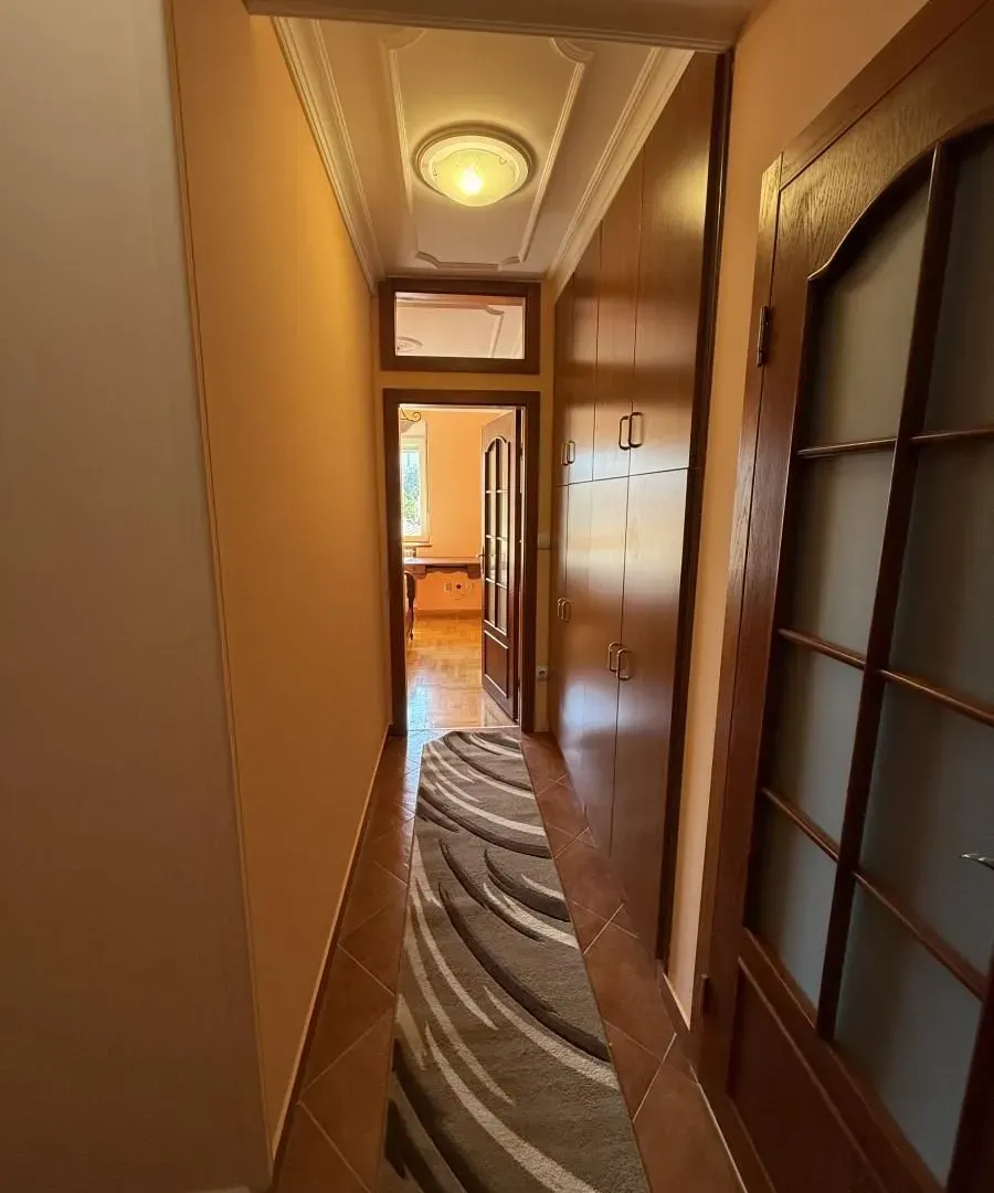 Izdavanje, četvorosoban stan, 75m², Vukov Spomenik, Zvezdara Sve Podlokacije