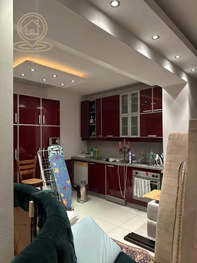 Rent, office space, 160m², Šumice, Beograd