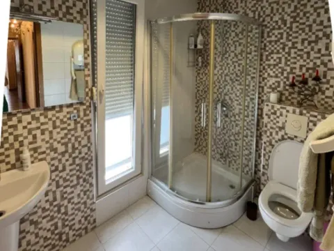 Prodaja, trosoban stan, 98m², City Kvart, Podgorica - image 13