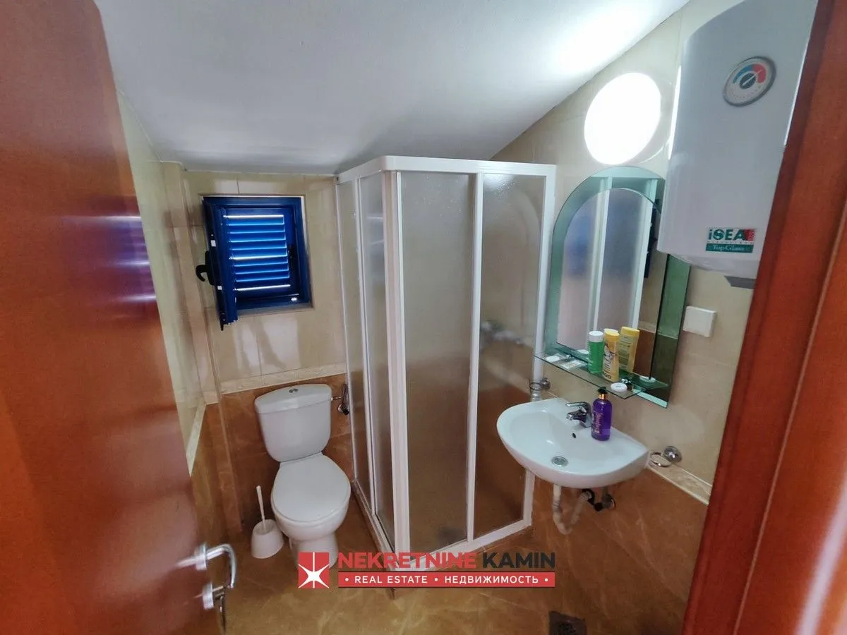Prodaja, kuća, 178m², Mainski Put, Budva