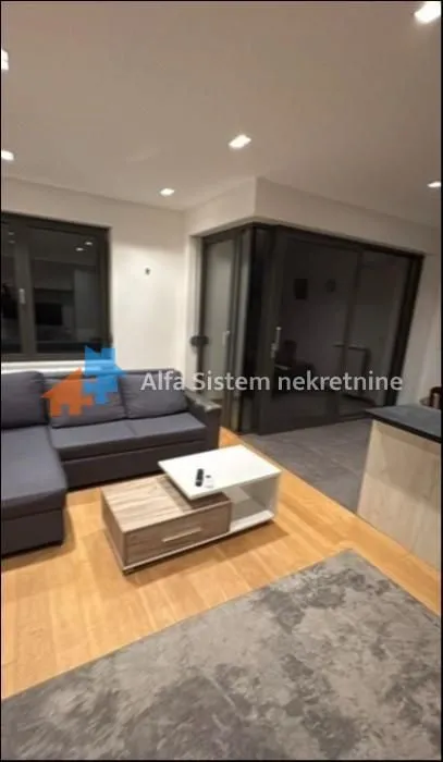 Izdavanje, dvosoban stan, 65m², Stari Grad, Beograd