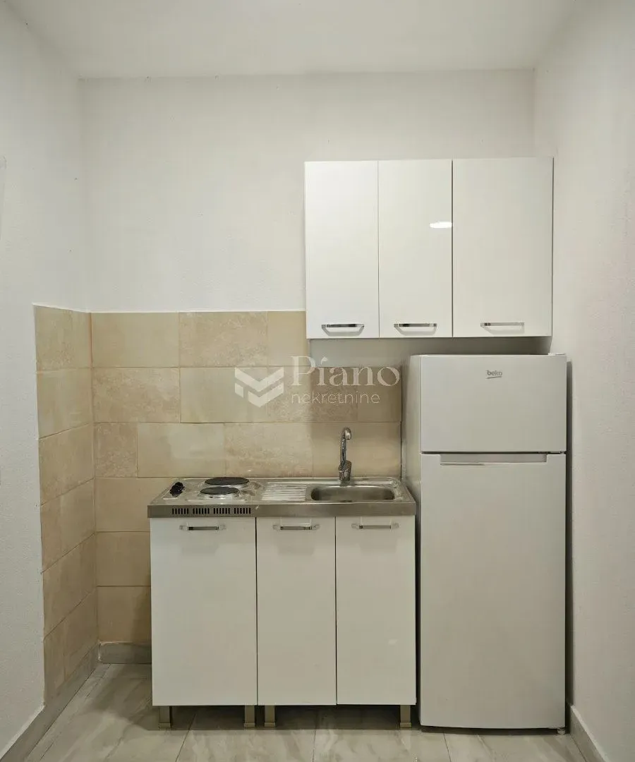 Rent, apartment, 31m², Stari Aerodrom, Podgorica