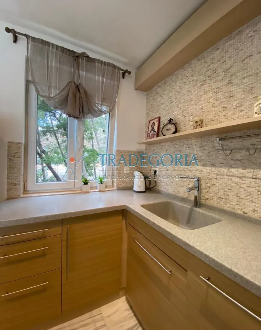 Prodaja, trosoban stan, 106m², Sveti Stefan, Budva